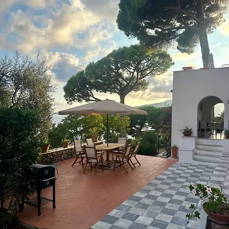 Giardino In Margherita * Zoagli