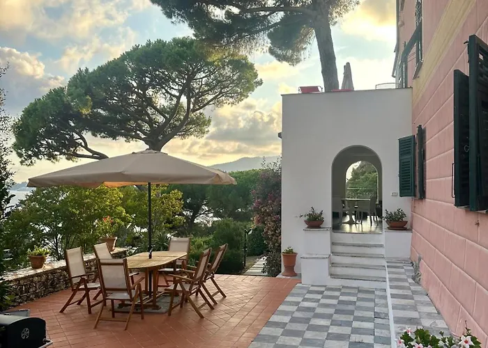 Giardino In Margherita * Zoagli